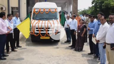 सिंगरौली: कलेक्टर ने अदानी फाउंडेशन की मेडिकल मोबाइल यूनिट को हरी झंडी दिखाकर किया रवाना