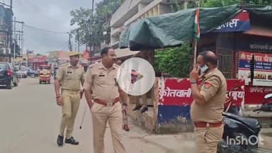 संभल: शाही जामा मस्जिद में जुम्मे की नमाज के दौरान पुलिस प्रशासन अलर्ट, सीसीटीवी और ड्रोन कैमरों की निगरानी में अदा हुई नमाज