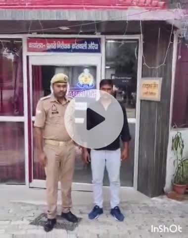 औरैया: फाइनेंस के नाम पर फर्जी रिकवरी कर रंगदारी मांगने वाला शातिर अभियुक्त को कोतवाली पुलिस ने बिरिया भट्टा के पास से दबोचा
