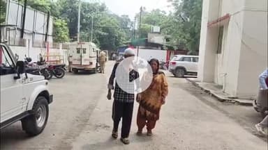 मथुरा: नामजदों ने रंजिश के चलते युवक को लाठी-डंडों से पीटकर किया लहु-लुहान, नहीं हो रही कार्रवाई