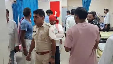 चूरू: करियर कॉलेज के पास स्कूल बस और बाइक की भिड़ंत में तीन बच्चों सहित चार लोग हुए घायल