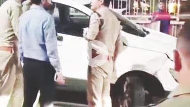 देहरादून: नशे में धुत कार चालक ने नैनीज बेकरी के पास दो कारों को मारी टक्कर, मौके से हुआ फरार, देखें वीडियो