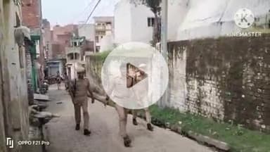 संभल: संभल जामा मस्जिद पर जुम्मे की नमाज के लिए सुरक्षा व्यवस्था का जायजा लेने पहुंचे अपर पुलिस अधीक्षक