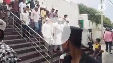 संभल: संभल जामा मस्जिद पर जुम्मे की नमाज पुलिस की मौजूदगी और सीसीटीवी कैमरे की निगरानी में शांतिपूर्ण तरीके से अदा की गई