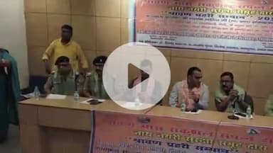 बरेली: कांवड़ यात्रा को शांतिपूर्ण तरीके से सम्पन्न कराने वाले अधिकारियों को नाथ नगरी सुरक्षा समूह ने किया सम्मानित