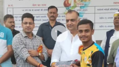 रामपुर: शहीद-ए आज़म स्टेडियम में मेजर ध्यानचंद के जन्मदिन पर खो खो, कबड्डी और हॉकी बालिका जूनियर वर्ग का आयोजन