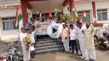 सीतामऊ: सोयाबीन फसल में पीला मोज़ेक व वंचित किसानों को बीमा राशि दिलाने के लिए कयमापुर नायब तहसीलदार को ज्ञापन