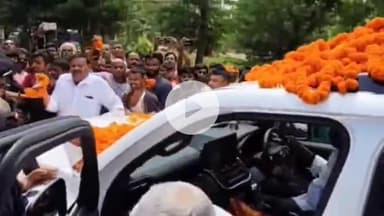 बाढ़: पूर्व विधायक बाहुबली अनंत सिंह और सांसद ललन सिंह का जनसंपर्क अभियान शुरू, बाढ़ के जलगोविंद में हुआ भव्य स्वागत