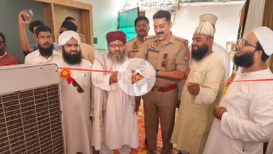 झांसी: जामा मस्जिद दरीगरान में रिलीव फाउंडेशन द्वारा रक्तदान शिविर का आयोजन, 82 लोगों ने किया रक्तदान