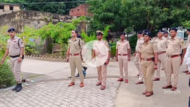 सिरदला: नवादा के एसपी ने सिरदला थाना का किया निरीक्षण, दिए आवश्यक निर्देश