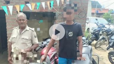 बक्सर: मंझरिया गांव के पास 26.6 लीटर शराब के साथ 1 युवक गिरफ्तार, 2 बाइक जब्त