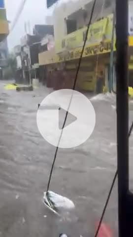 इंदौर प्रजापत नगर में गणेश पंडाल भी बहा