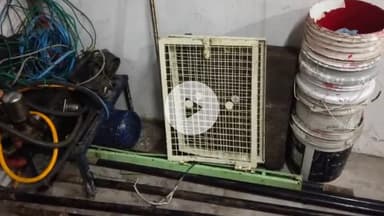 रतलाम नगर: पोल्ट्री फार्म में चोरी करने वाले नाबालिग को पुलिस ने हिरासत में लिया, चोरी का सामान बरामद