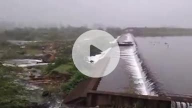 झौथरी: झोथरी ब्लॉक क्षेत्र में बारिश का दौर जारी, शाम ढलते ही शुरू होता है बारिश का दौर, वात्रक तालाब हुआ ओवरफ्लो