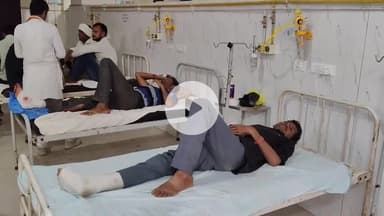 धौलपुर: सैंपऊ रोड पर सड़क पार कर रहे दो युवकों को अज्ञात वाहन ने मारी टक्कर, दोनों युवक हुए घायल