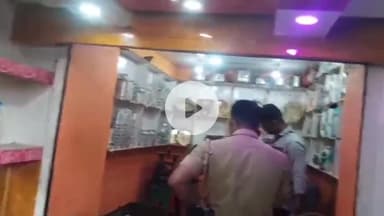 मझौलिया: पासवान चौक पर ज्वेलर्स की दुकान में सेंधमारी, करीब सात लाख रुपए की चोरी, पुलिस जांच में जुटी