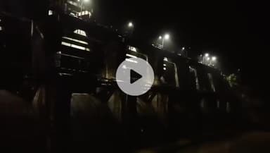 इन्दौर। रात को लबालब यशवंत सागर के गेट खुले। यह पानी अब उज्जैन के गंभीर डेम में जाएगा।