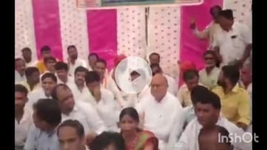 सिरोंज: बस स्टैंड पर नशे के कारोबार और विभिन्न समस्याओं को लेकर प्रदर्शन