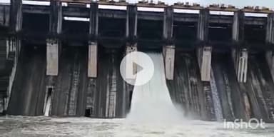 गंधवानी: जीराबाद मान सिंचाई परियोजना: जलस्तर बढ़ने से डेम का 1 गेट खोला गया, वाटर लेवल 297 मीटर पर