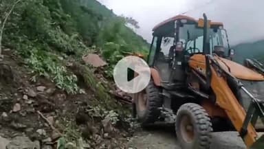 जोशियाड़ा: गंगोत्री राजमार्ग धरासू बैंड के पास नहीं खुल सका, जनपद में सुबह से मूसलाधार बारिश का सिलसिला जारी