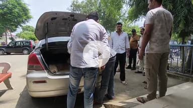 बीना: बिना थाना पुलिस को मिली बड़ी सफलता, कार से अवैध शराब के साथ एक आरोपी गिरफ्तार