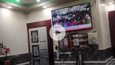 नौगावां सादात: बरसात से भारी तबाही, पीड़ितों का दर्द मेरा दर्द, बोले पीएम मोदी, नौगांवा में मान की बात कार्यक्रम में शामिल भाजपा नेता