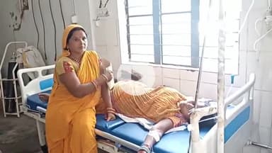 मझौलिया: मझौलिया में लोहे का दरवाजा बना करंट का जाल, मां-बेटी झुलसीं, खतरे से बाहर