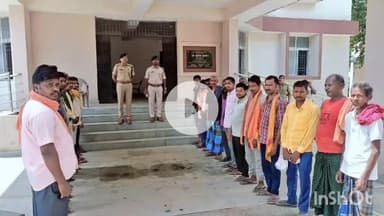 नवादा: कादिरगंज थाना में जेल से छूटे अपराधियों का गुंडा परेड कराया गया, एसपी अविनाश धीमान के निर्देश पर