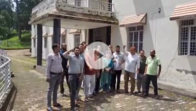 गणाई गंगोली: सामुदायिक स्वास्थ्य केंद्र गणाई गंगोली में डाक्टर नही, लोग हुए परेशान 
#जनसमस्या