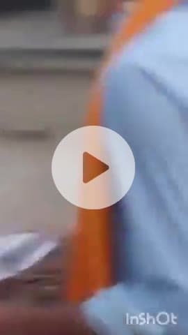 छौड़ाही: सिहमा चौक पर राहुल गांधी और तेजस्वी यादव का पुतला छौराही दक्षिण मंडल अध्यक्ष ने किया दहन