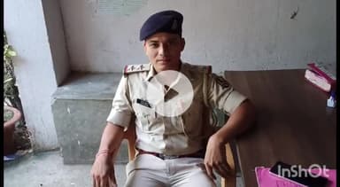 संपतचक: गौरीचक पुलिस ने लखना बाजार से 9 लीटर महंगी विदेशी शराब के साथ एक धंधेबाज को गिरफ्तार किया