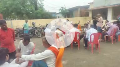 उचकागांव: राजस्व महाभियान: उचकागांव में पहले दिन 63 लोगों ने दिए आवेदन, उचकागांव और नवादा परसौनी पंचायत में लगा कैंप