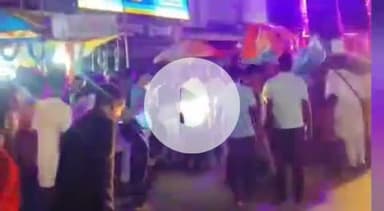 गुमला: गुमला शहर में देर रात तक निकली भव्य शोभायात्रा, जलाशयों में किया गया गणेश प्रतिमा विसर्जन