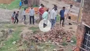 धनौरा: गजरौला में चोरों के हौसले बुलंद, कुमल लगाकर नगदी सहित सोने-चांदी के जेवर चोरी