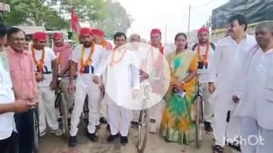 औरैया: समाजवादी पार्टी ने पीडीए साइकिल यात्रा लखनऊ के लिए रवाना की, 2027 चुनाव को लेकर लोगों से करेगी संवाद