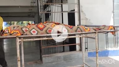 सुपौल: भेलाही टोला में अज्ञात वाहन की टक्कर से युवक की मौत, पोस्टमार्टम के लिए सदर अस्पताल सुपौल में लाया गया