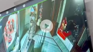 थानेसर: लाडवा के देवी मंदिर में चोरों ने ताला तोड़कर की चोरी, CCTV में कैद हुए 2 चोर, दानपात्र व चांदी का सामान चुराया