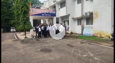 सागर नगर: मकरोनिया टीआई के खिलाफ अधिवक्ता हुए लामबंद, एसपी को सौंपा ज्ञापन