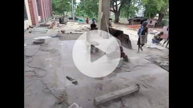 सुपौल: यात्रियों को स्वच्छ और बेहतर सुविधा देने के लिए सुपौल रेलवे स्टेशन पर तेज़ी से हो रहा है कार्य