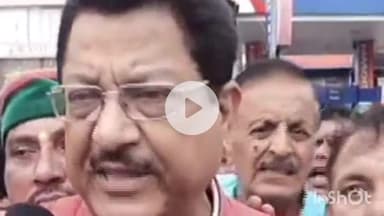 देहरादून: बीजेपी ने असामाजिक तत्वों के साथ मिलकर कांग्रेस भवन में किया हल्ला