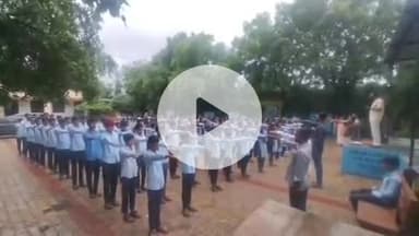 झालरापाटन: कलमंडी कलां के राजकीय स्कूल में विशेष कार्यक्रम, छात्रों और शिक्षकों ने स्वच्छता और अनुशासन की ली शपथ