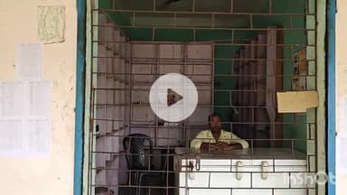 गढ़वा: झारखंड में नई शराब नीति लागू होने के पहले दिन दुकानों में सप्लाई ठप, ग्राहक लौटे खाली हाथ