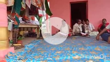 बिधूना: भटौली गांव में बुढ़वा मंगल के अवसर पर हनुमान मंदिर पर अखंड पाठ का आयोजन, बड़ी संख्या में दिखे गांव के लोग