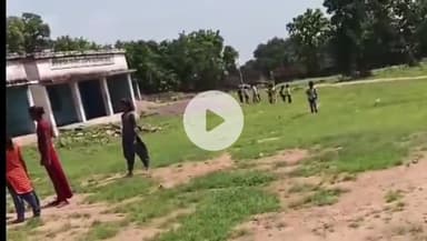 अजयगढ़: सिमरा कला के शासकीय स्कूल में शिक्षक समय पर नहीं पहुंच रहे, लापरवाही का वीडियो वायरल