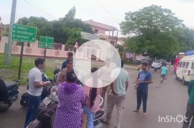 हरिद्वार: कनखल पुलिस ने वाहन चोरी और चैन स्नैचिंग की बढ़ती घटनाओं को लेकर सड़कों पर चलाया सघन चेकिंग अभियान