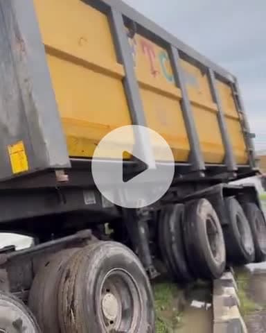 जगाधरी: चंडीगढ़-रुड़की हाईवे पर सुढैल के पास डिवाइडर पर चढ़ा डंपर, टला बड़ा हादसा