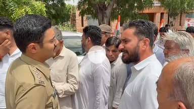 इतिहास बनाने के लिए लड़ना पडता हैं, किस्से सुनाने से कोई राजा नही बनता।
#हनुमानबाँगड़ा