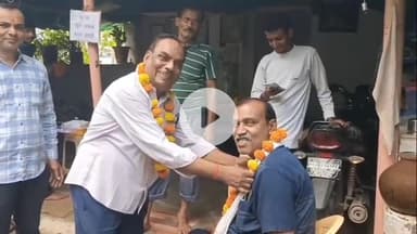 पवई: 24 घंटे स्वास्थ्य सेवा देने वाली रमेश रैकवार को समाजसेवियों ने किया सम्मानित