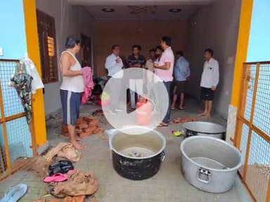 बीसलपुर: कलीनगर इलाके में प्रशासन ने शुरू कराई कम्युनिटी किचन, बाढ़ पीड़ितों तक पहुंचेगा खाना