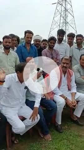 #कल ईसागढ़ में अचानक  राधा अष्टमी के पावन अवसर पर राधा कृष्ण जी अचानक प्रकट हुए क्या है पूरा मामला देखें वीडियो